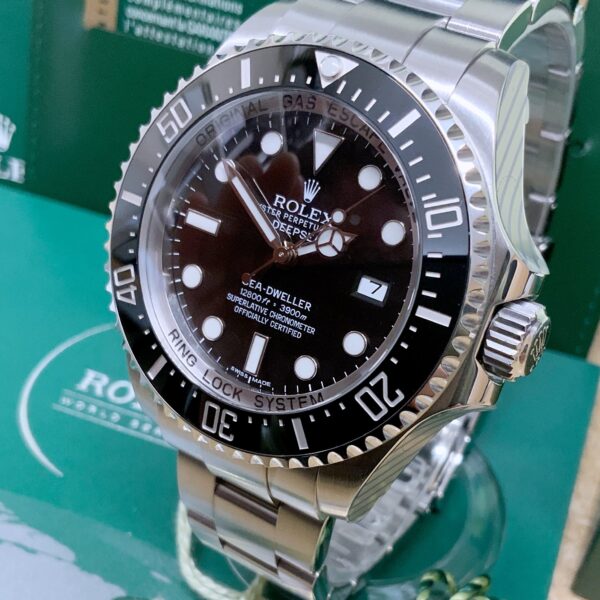 Rolex Deepsea Sea-Dweller 116660 Black Dial 2023