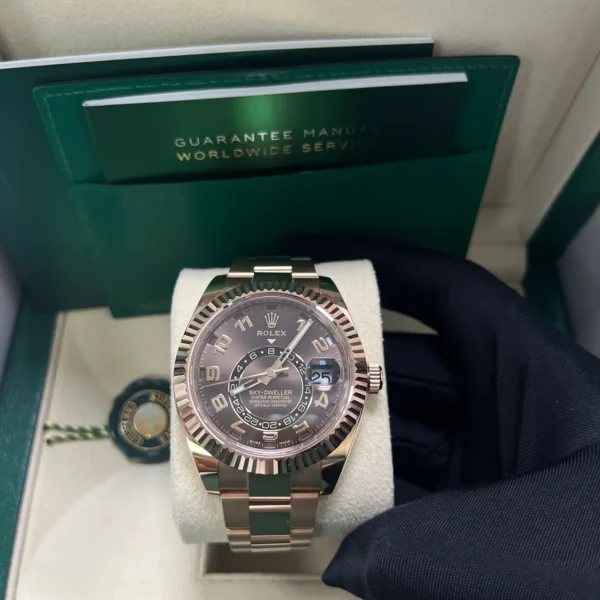 Rolex Sky-Dweller 326935 - 42MM Rose Gold Sky-Dweller Chocolate Sunray Arabic Dial 2022