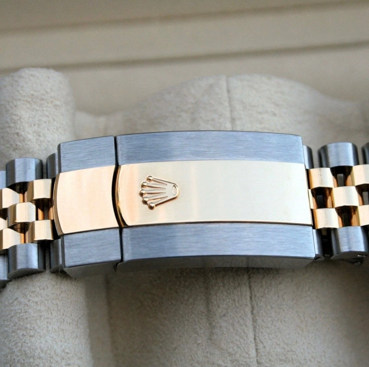 Rolex Sky-Dweller 336933 - 42MM 18K Gold:Steel Jubilee Bracelet 2024 bracelet
