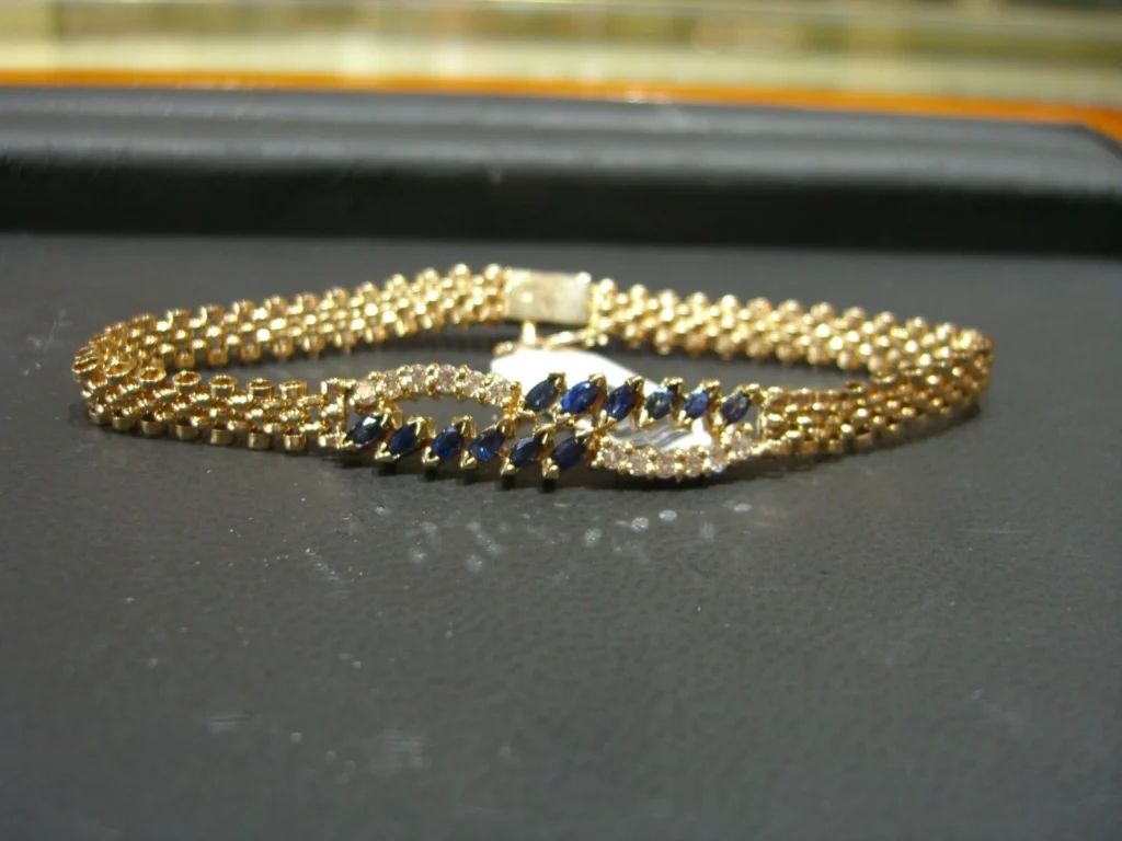 Fine Diamond & Sapphire Rolex Link Bracelet – 14K Yellow Gold – 7″